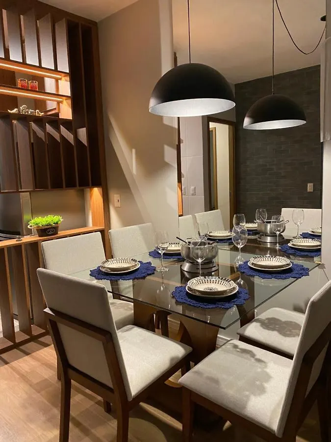 Apartamento novíssimo top com lareira Campos do Jordão
