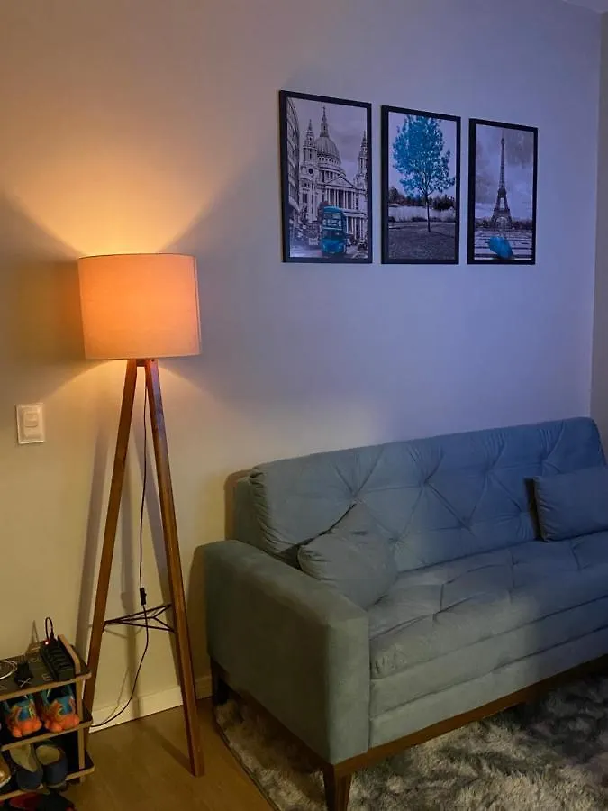 Apartamento novíssimo top com lareira Campos do Jordão