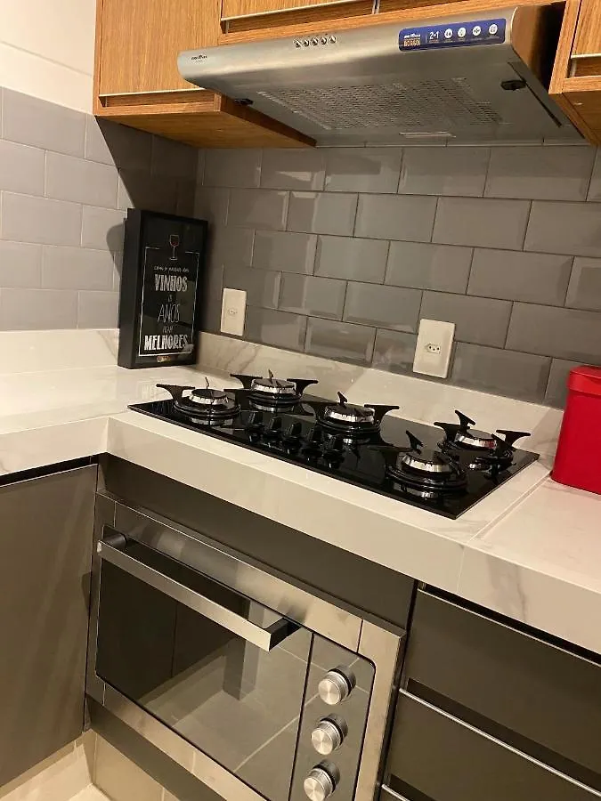 Apartamento novíssimo top com lareira Campos do Jordão